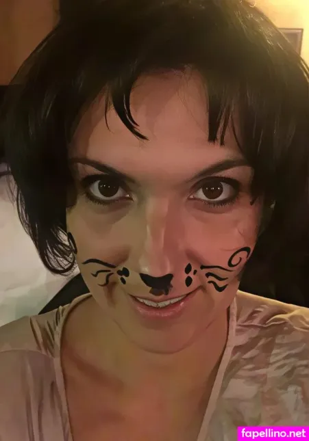 Roxana Sandu OnlyFans Thumbnail #yTdCJ0qG4g