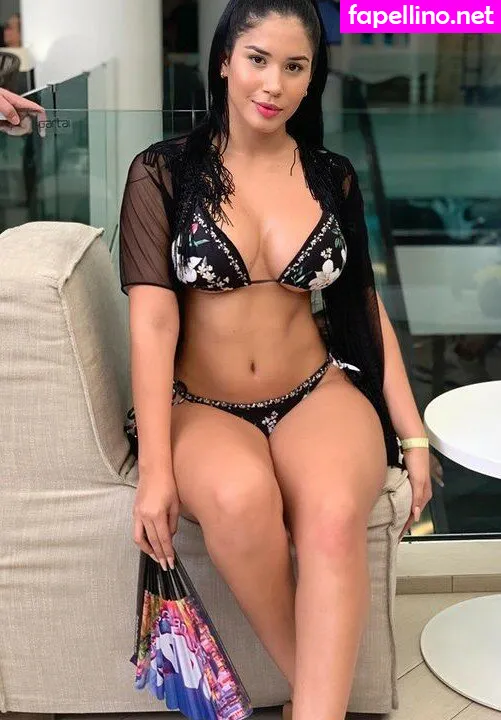 roxanaventura, roxanaventuraa Nude Leaked OnlyFans Photo #Jqrq5TfUm2