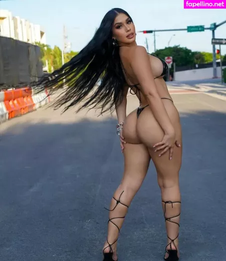Roxana Ventura OnlyFans Thumbnail #SMtY3vlBTF