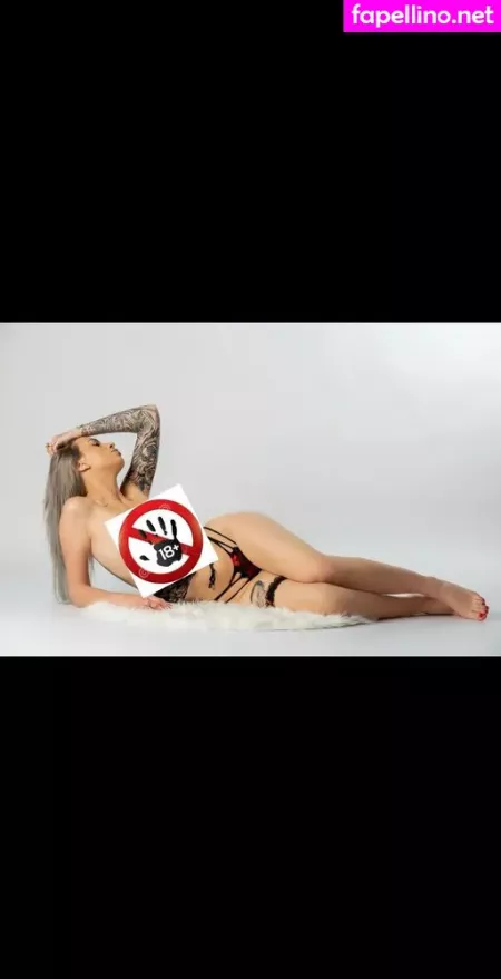 Roxanaa23 OnlyFans Thumbnail #AdHb2jHsqQ