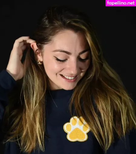 Roxane Asmr OnlyFans Thumbnail #Fia43HNnrX