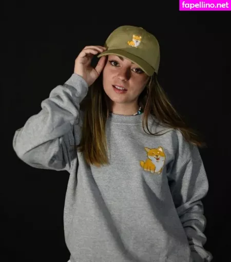 Roxane Asmr OnlyFans Thumbnail #P1YPGLSwux