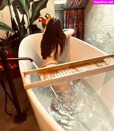 Roxane Asmr OnlyFans Thumbnail #VcL9COTsst