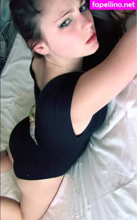 Roxane Asmr OnlyFans Thumbnail #YTz7DqU6KH