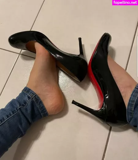 Roxane French OnlyFans Thumbnail #K8UOAax6Wd