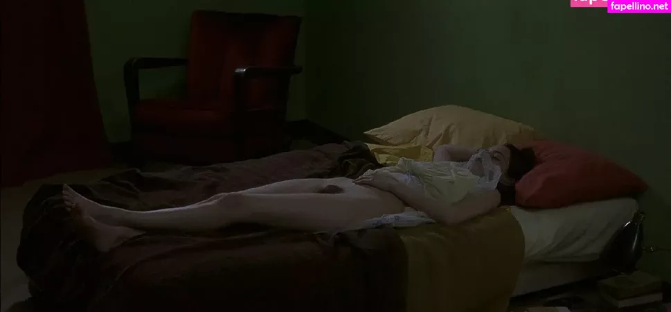 Roxane Mesquida OnlyFans Thumbnail #TWTp3nZS3c