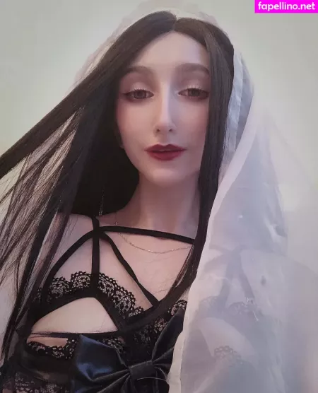Roxane OnlyFans Thumbnail #tCGyazGpyl