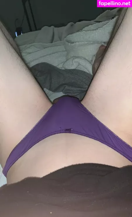 Roxannaicebane OnlyFans Thumbnail #KmwNaal5zA