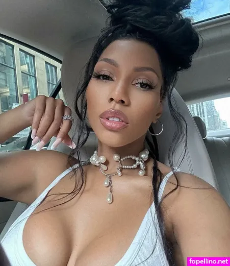 Roxanne Brown OnlyFans Thumbnail #Ov2lb3MKd7