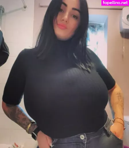 Roxanne Heaven 1 OnlyFans Thumbnail #2xgKl7WXQS