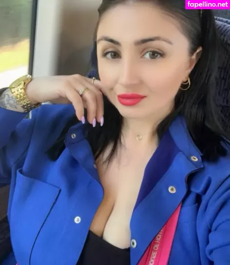 Roxanne Heaven 1 OnlyFans Thumbnail #bOunKiBApG