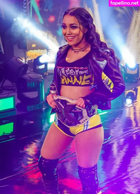 Roxanne Perez OnlyFans Thumbnail #SXIINW3pQF