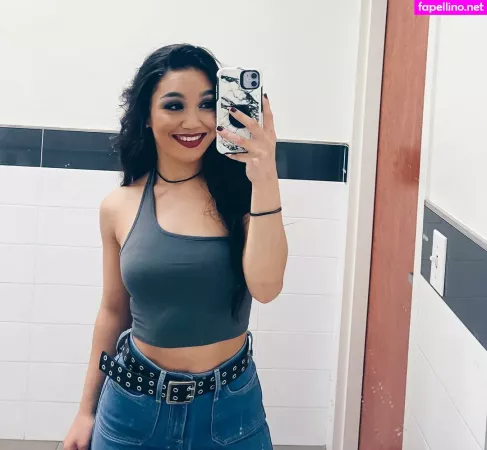 Roxanne Perez OnlyFans Thumbnail #rA4qsjgAI5