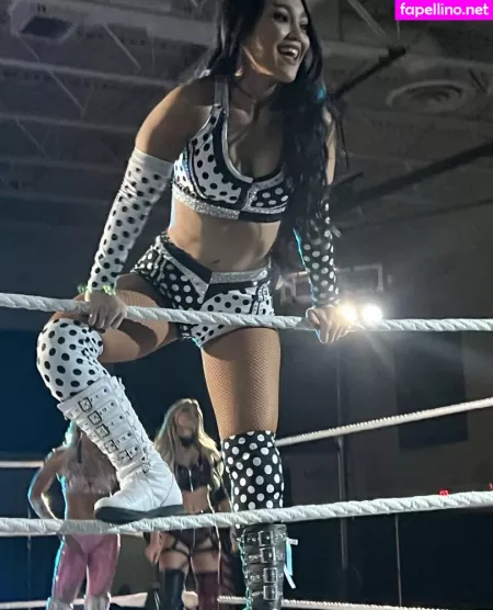 Roxanne Perez OnlyFans Thumbnail #se0Ue79jy4