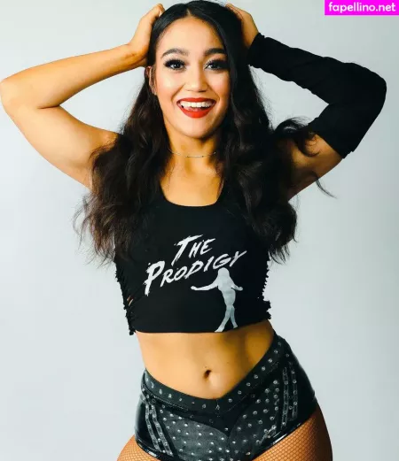 Roxanne Perez OnlyFans Thumbnail #zdeXfEZT9r