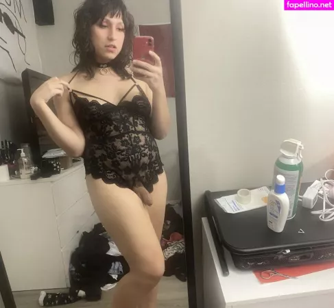 Roxanne Rom OnlyFans Thumbnail #Khx56QpLmD