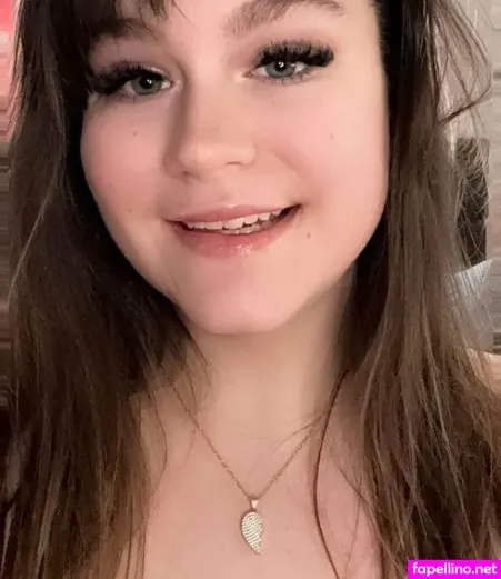 Roxanne OnlyFans Thumbnail #r7R6xlJ6fq