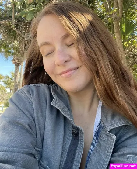 Roxanne Main Profile Photo