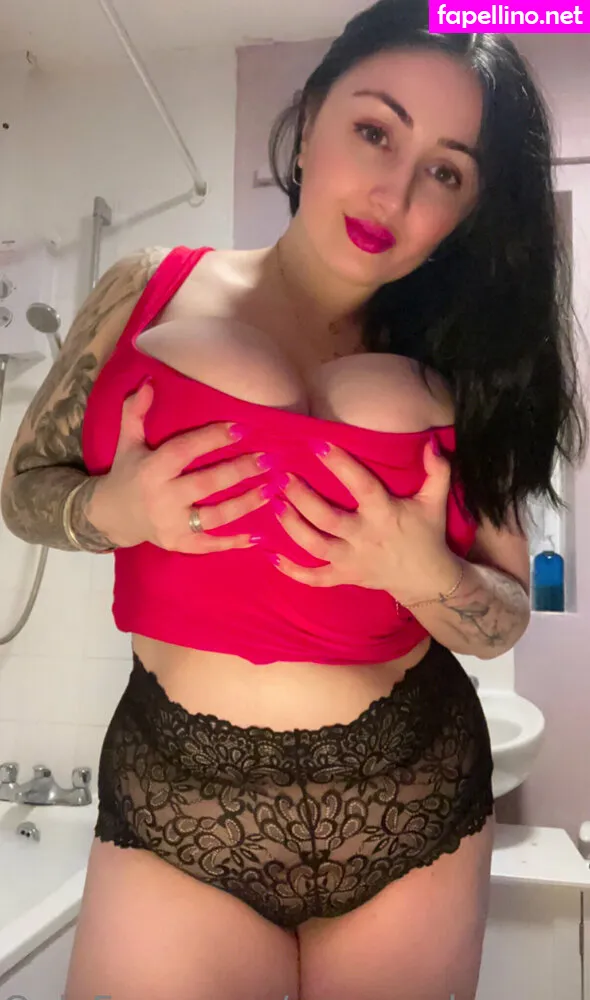 passthewipesandvino, roxanneheavenfree Nude Leaked OnlyFans Photo #OJSwnq2yp3