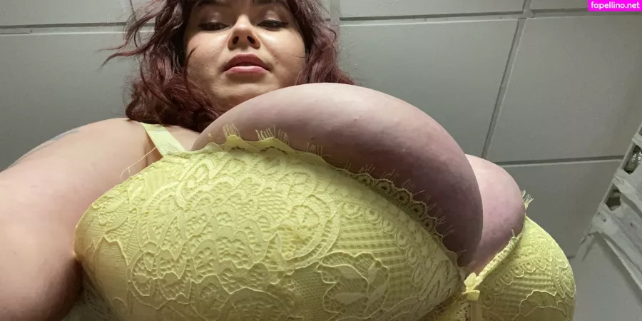 Roxannemiller OnlyFans Thumbnail #brazVhIl02