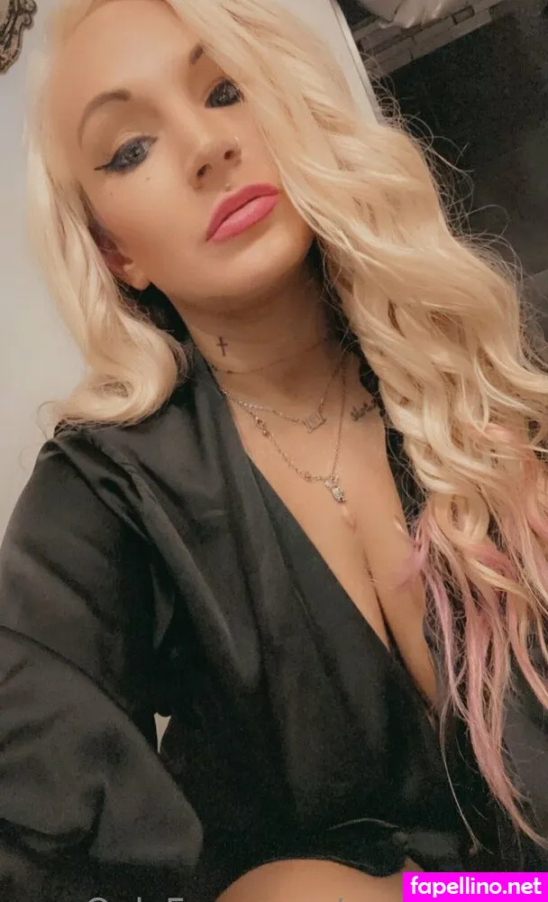 roxanne_emery, roxannerye Nude Leaked OnlyFans Photo #p7wuZIrAc8