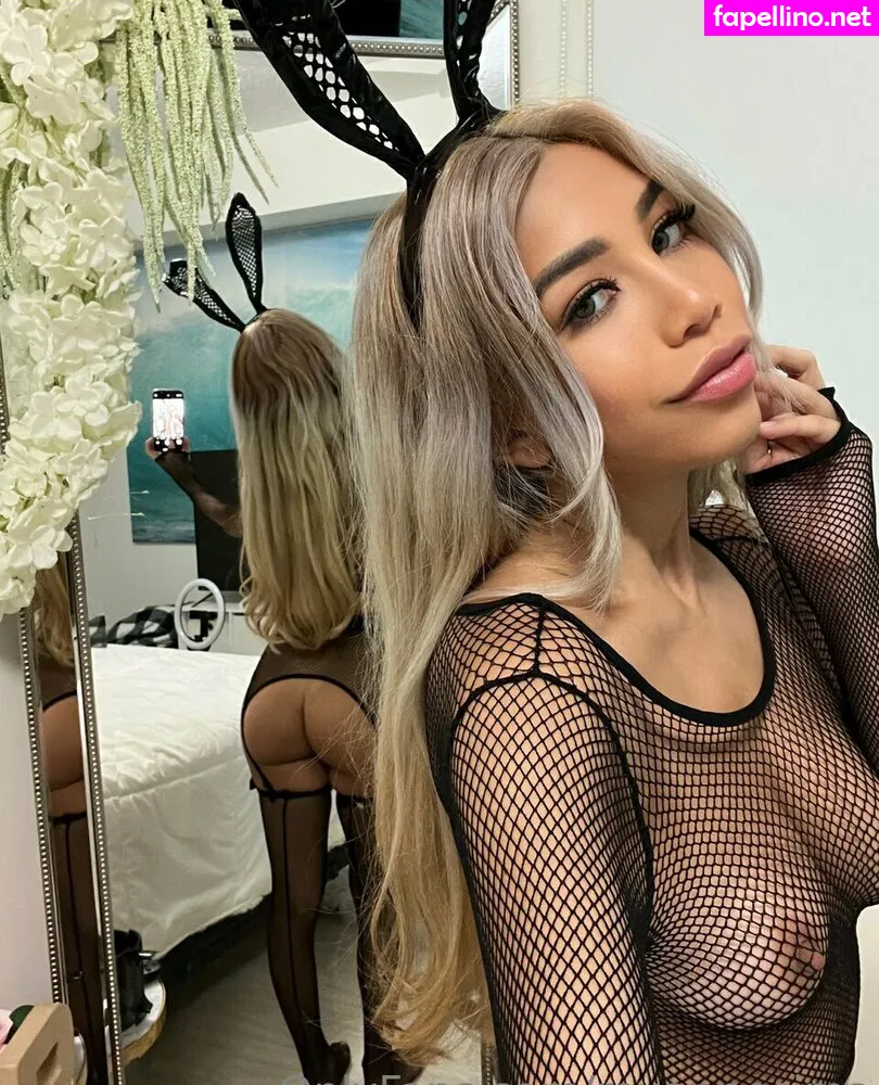 Roxanne, roxannesims, roxannesimsxx Nude Leaked OnlyFans Photo #E48Txtu0QA