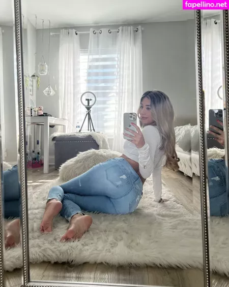 Roxannesimz OnlyFans Thumbnail #u0VzlrTsOl