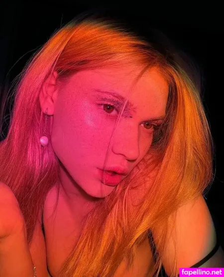 Roxannken OnlyFans Thumbnail #IpwkwLs4wP