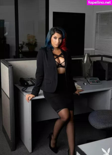 Roxie Sinner OnlyFans Thumbnail #cYSYSch4r7