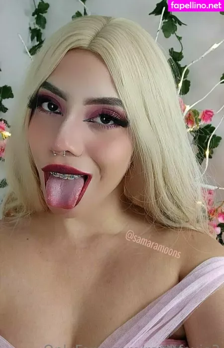 Roxiefoxie3 OnlyFans Thumbnail #foogwgMvpN