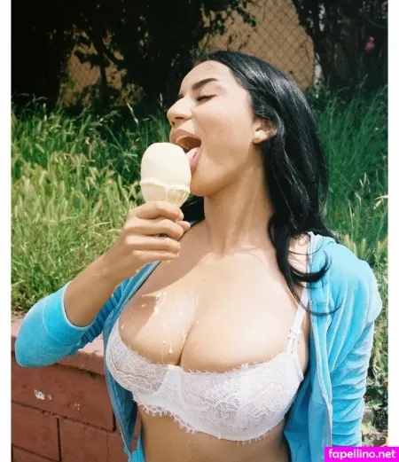 Roxiesin 1 OnlyFans Thumbnail #7VteMyUu95