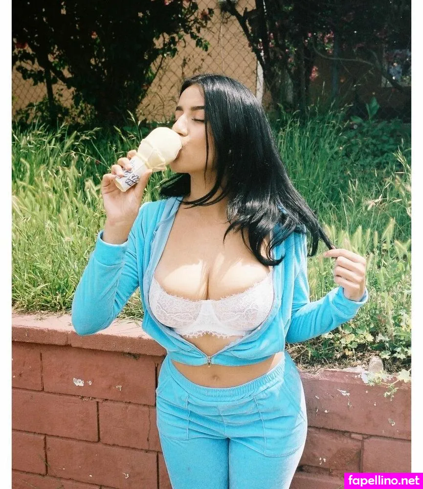 UrArabGf, peachescheeks, roxiesin, roxiesinner, roxiesinnerlive Nude Leaked OnlyFans Photo #MIIBOdYEYf