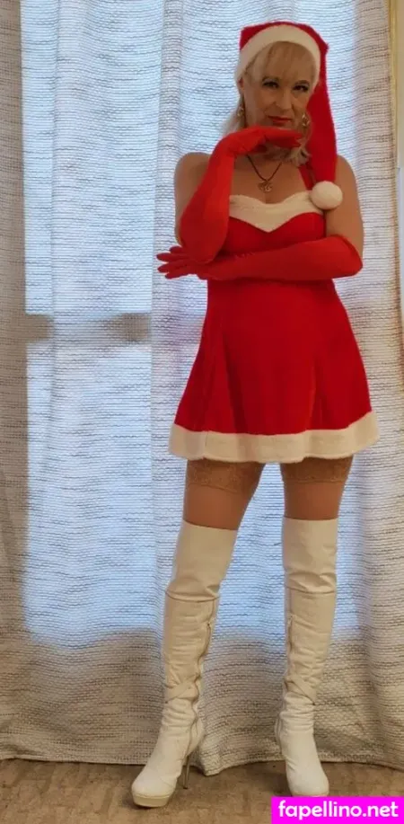 Roxikovacs OnlyFans Thumbnail #P6uGo8UhLC