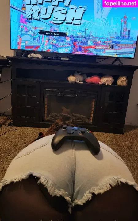 Roxinova OnlyFans Thumbnail #MEnATCRw3t