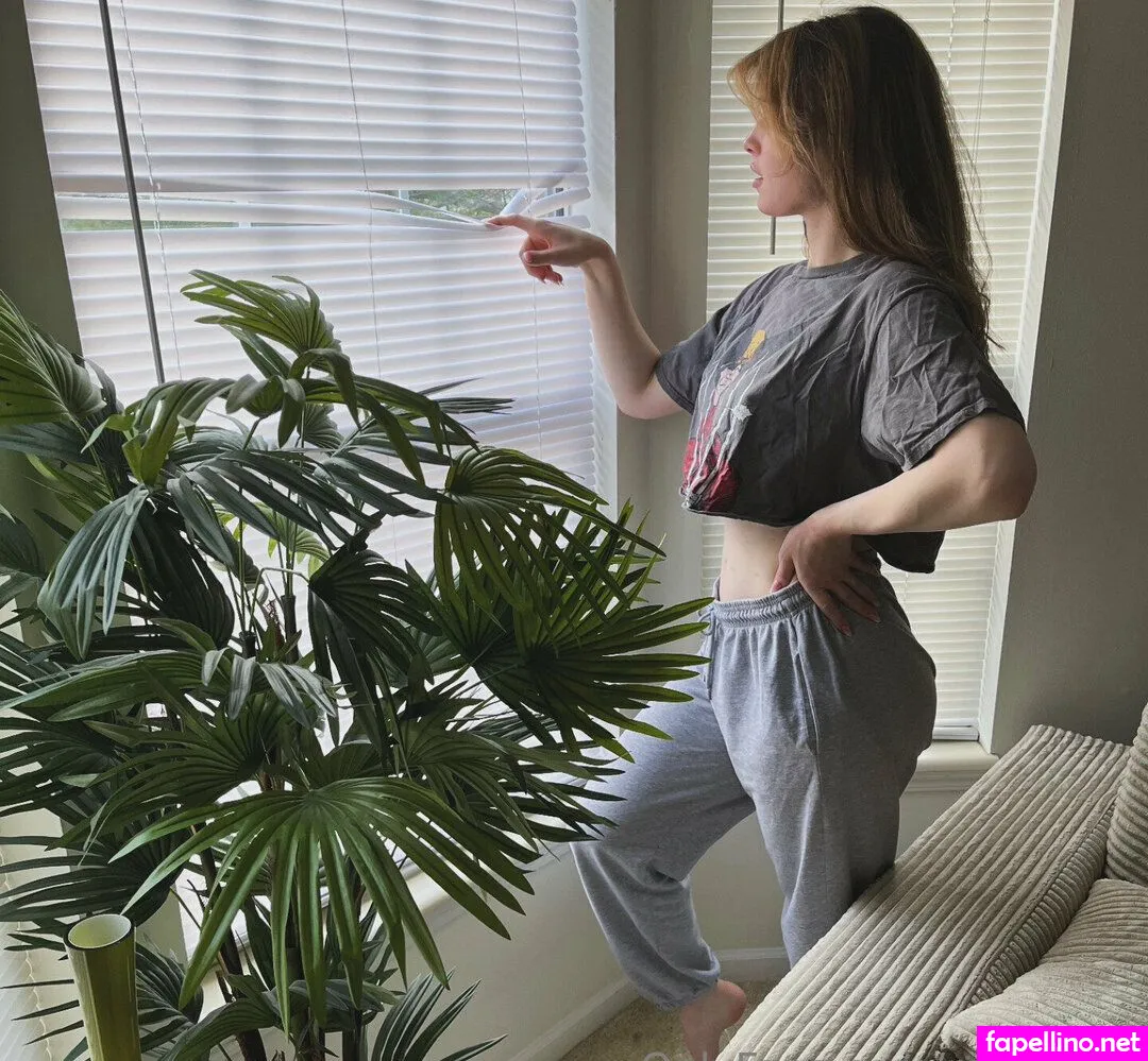 roxiotaku, thefoxyshinobi Nude Leaked OnlyFans Photo #UdfUAYj1A9