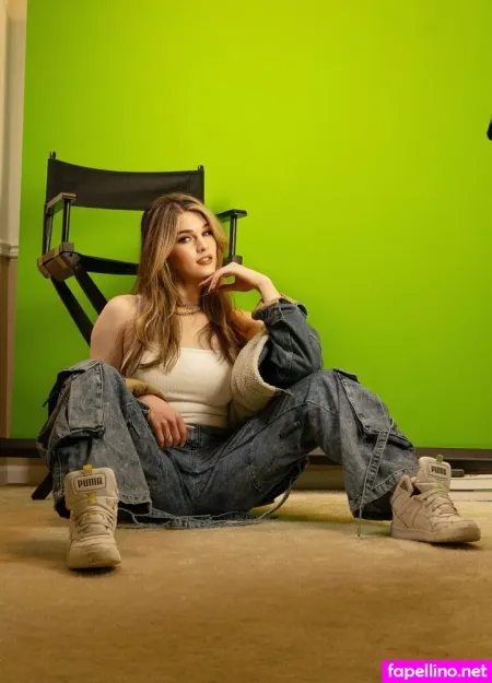 Roxiotaku OnlyFans Thumbnail #m21MVhFkRL