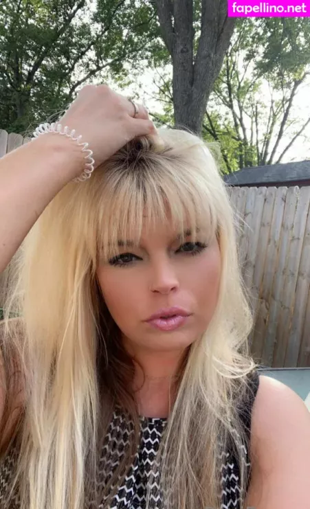 Roxirenay OnlyFans Thumbnail #Xq4B4I5u09