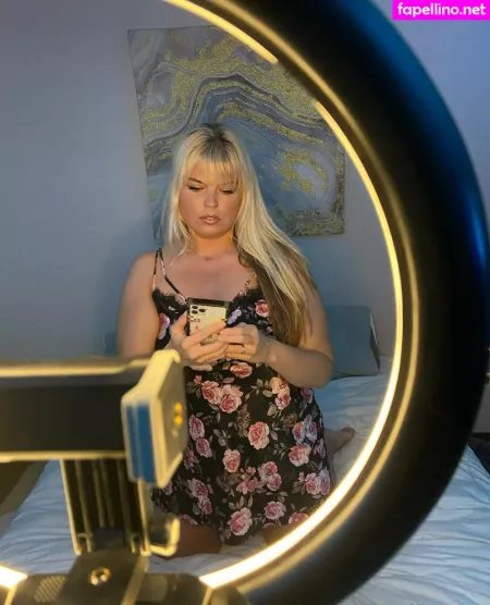 Roxirenay OnlyFans Thumbnail #pQmrymCxx5