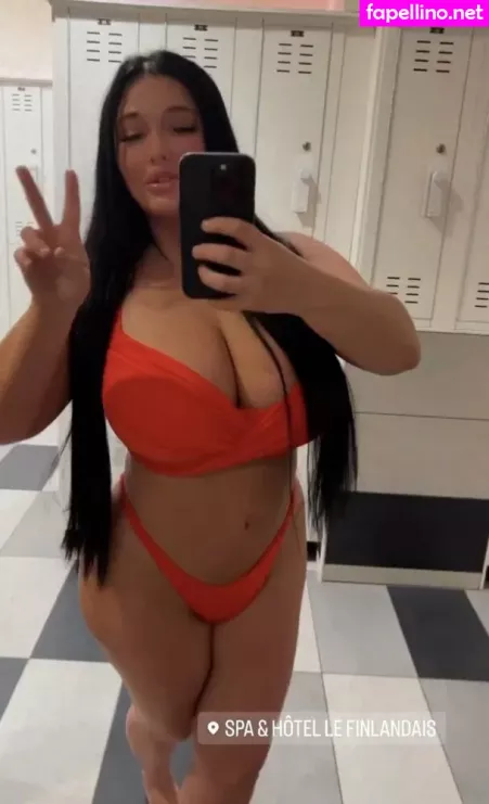 Roxnour OnlyFans Thumbnail #peXQ8HcJjd