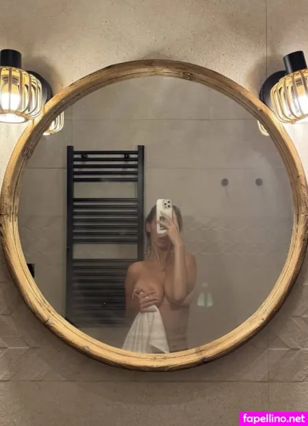 Roxolana Kushniruk OnlyFans Thumbnail #XbzhP1Bhqd