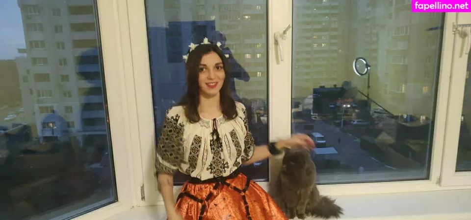 Roxquinn OnlyFans Thumbnail #IjfhGEnw6U