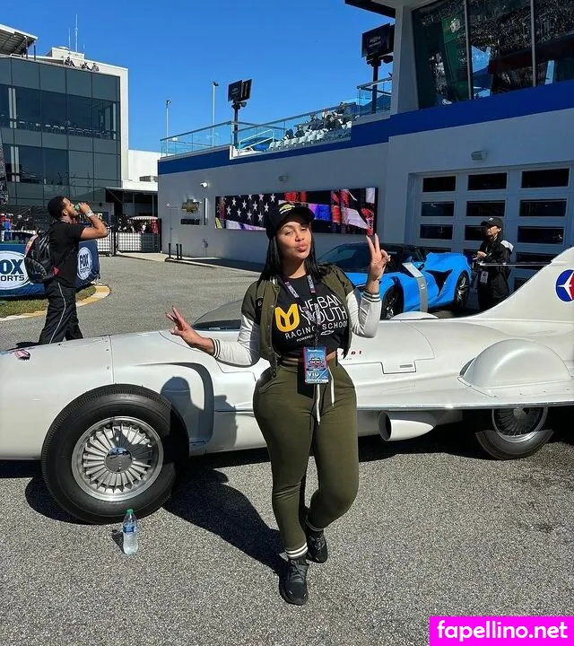 The Art Teacher, Toyboxdollz, roxdiaz Nude Leaked OnlyFans Photo #GCSoXRa1xX