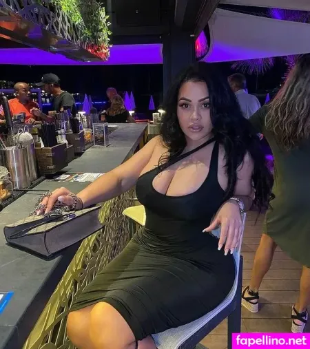 Roxsana Diaz OnlyFans Thumbnail #oTmKaGDoic