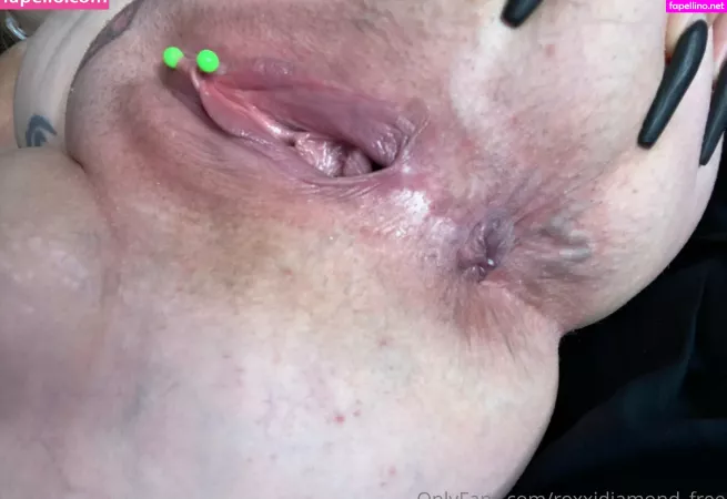 Roxxidiamond Free OnlyFans Thumbnail #XsdRzWXbMO