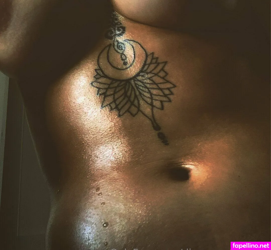 roxxiefoxx Nude Leaked OnlyFans Photo #fN4Bs2F53o