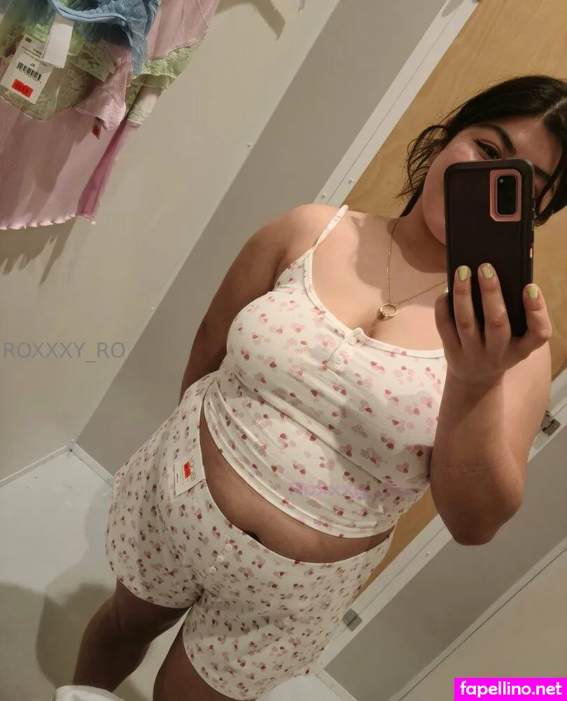 roxxxy_ro, roxxy__roxx_ Nude Leaked OnlyFans Photo #K0EaBSLH2R