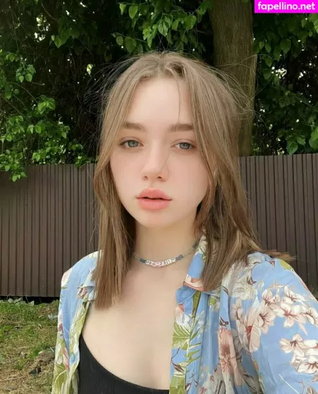 Roxxy Webb OnlyFans Thumbnail #q0ifglCKCp