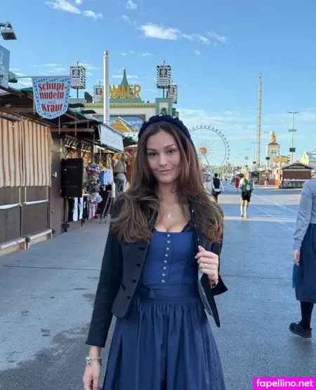 Roxxyharris OnlyFans Thumbnail #4OrgAbUUtK