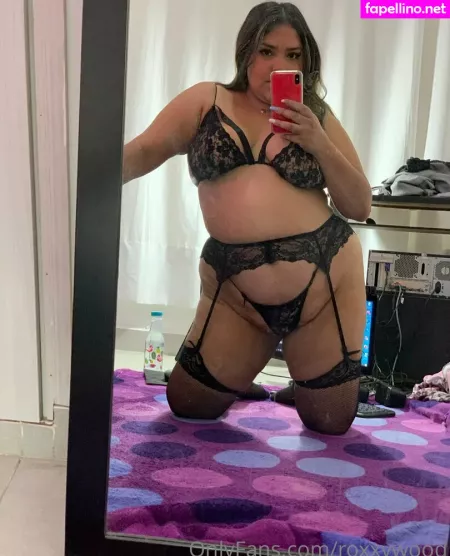 Roxxywood OnlyFans Thumbnail #su0NGuCIq6
