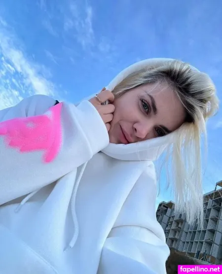 Roxy Blakee OnlyFans Thumbnail #6iGVVmBj4T